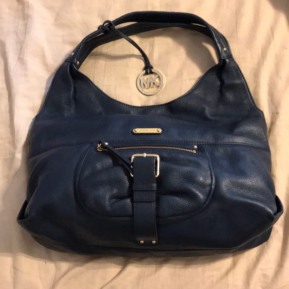 Michael Kors navy blue pocketbook
